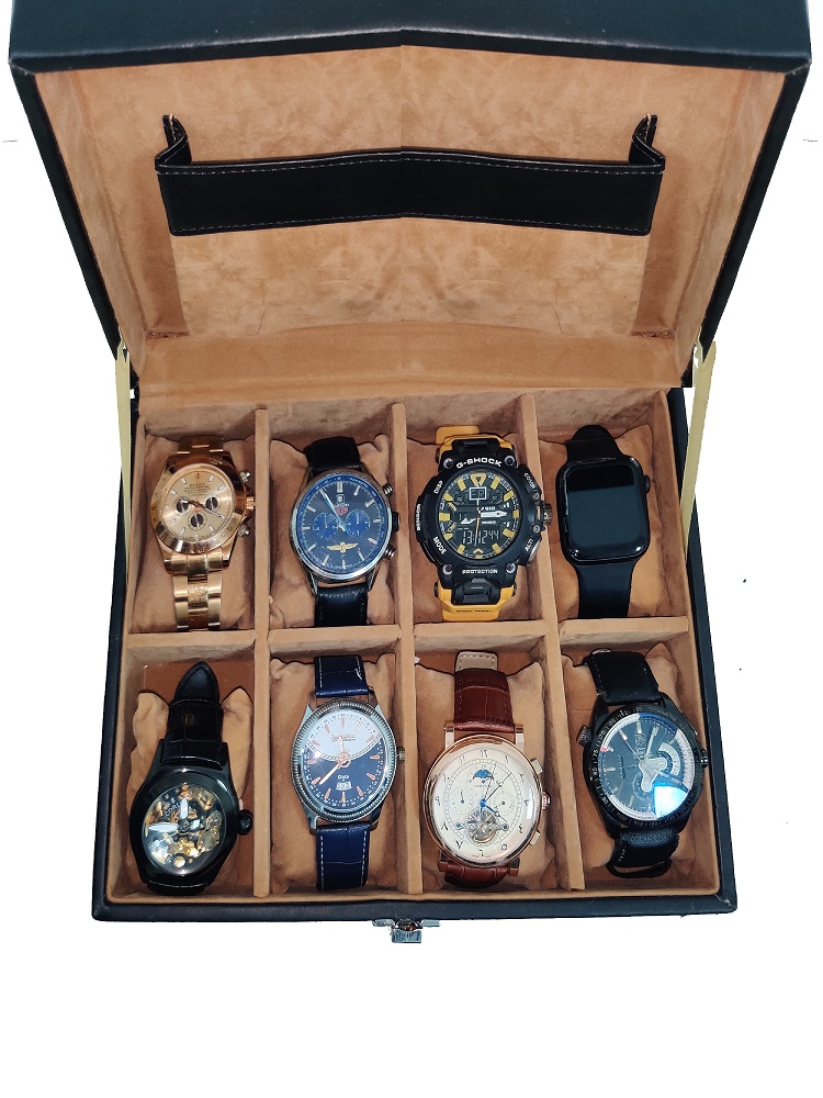 ANDHAK black 8 Slots Unisex Watch Box Case Organiser (without Watches)